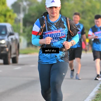 Runner Photo 7695876