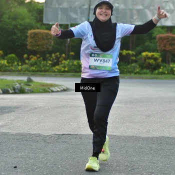 Runner Photo 7695877