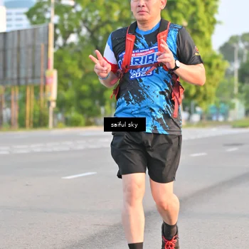 Runner Photo 7695881
