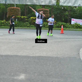 Runner Photo 7695901