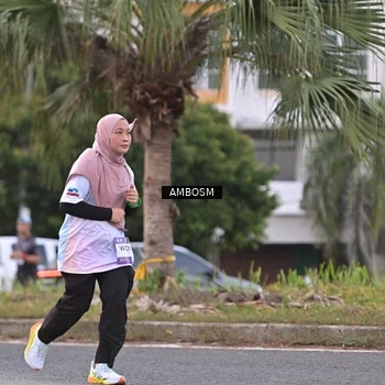 Runner Photo 7695920