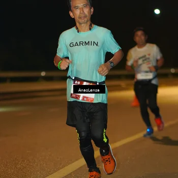 Runner Photo 7695924