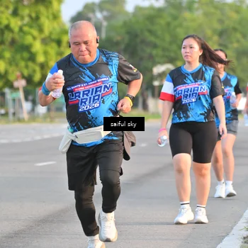 Runner Photo 7695937