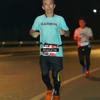 Runner Photo 7695938