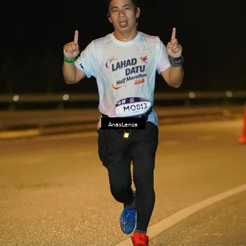 Runner Photo 7695953