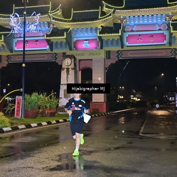 Runner Photo 7695971