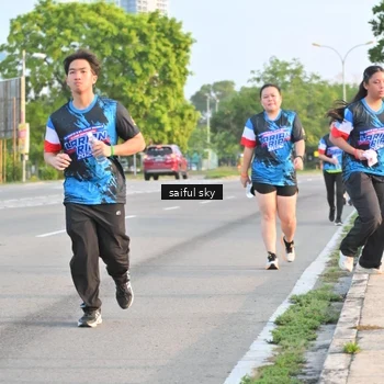 Runner Photo 7695986