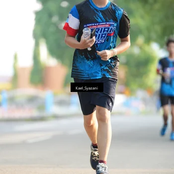 Runner Photo 7696004