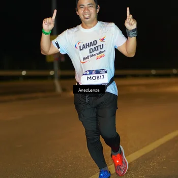 Runner Photo 7696040