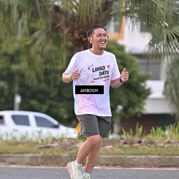 Runner Photo 7696063