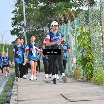 Runner Photo 7696069