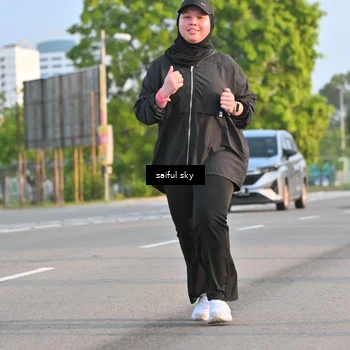 Runner Photo 7696079