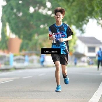 Runner Photo 7696090