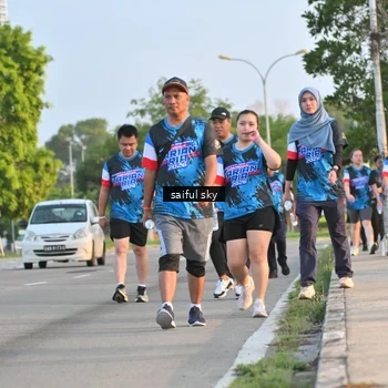 Runner Photo 7696093