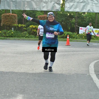 Runner Photo 7696111