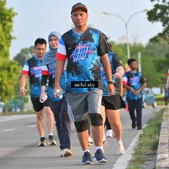 Runner Photo 7696119