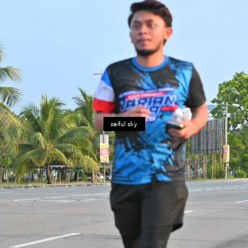 Runner Photo 7696174