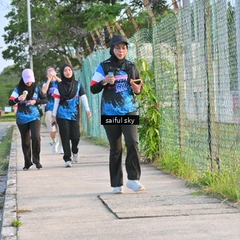 Runner Photo 7696179