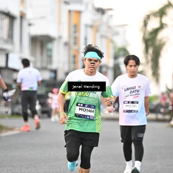 Runner Photo 7696183