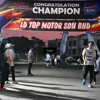 Runner Photo 7696186