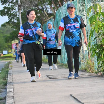 Runner Photo 7696197