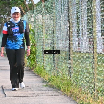 Runner Photo 7696254