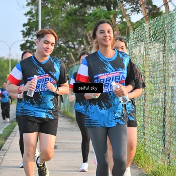 Runner Photo 7696264