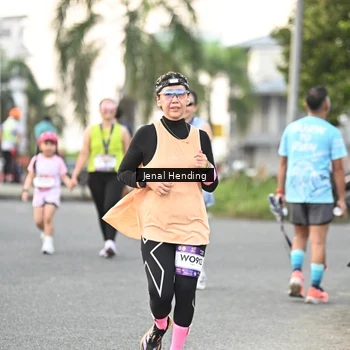 Runner Photo 7696274