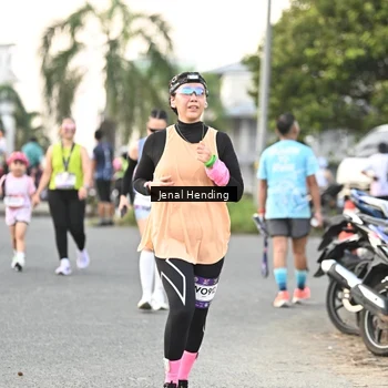 Runner Photo 7696280