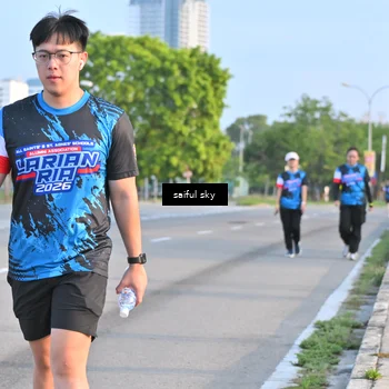 Runner Photo 7696281