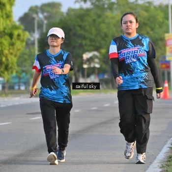 Runner Photo 7696286