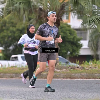 Runner Photo 7696287