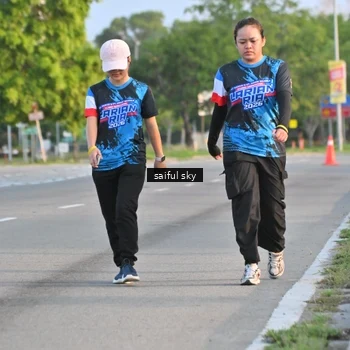 Runner Photo 7696311