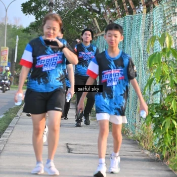 Runner Photo 7696325
