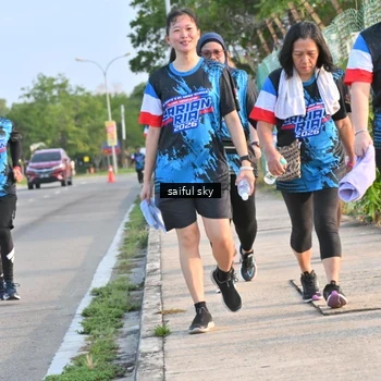 Runner Photo 7696344