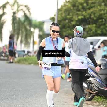 Runner Photo 7696348