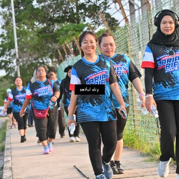 Runner Photo 7696370