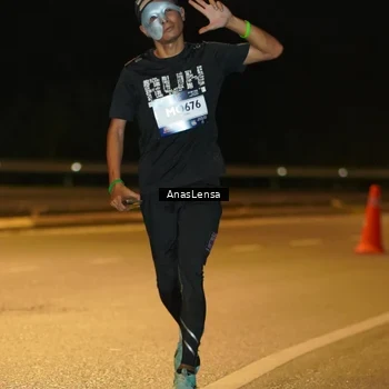 Runner Photo 7696379