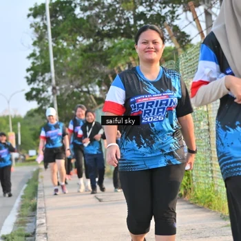 Runner Photo 7696398