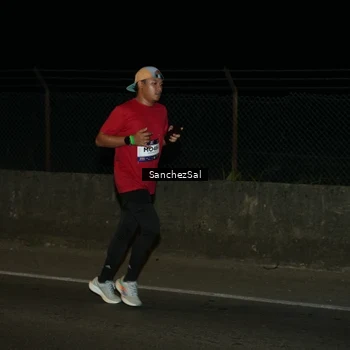 Runner Photo 7696404