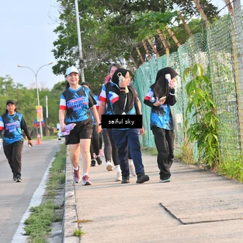 Runner Photo 7696408