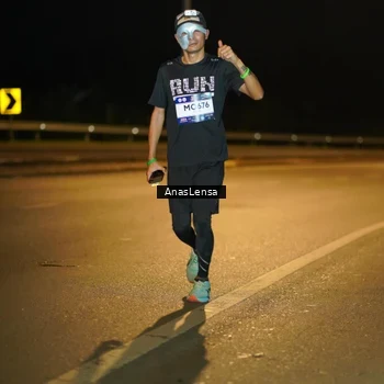 Runner Photo 7696464