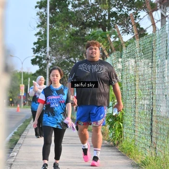Runner Photo 7696484
