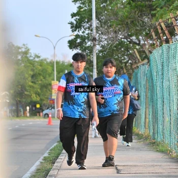 Runner Photo 7696486