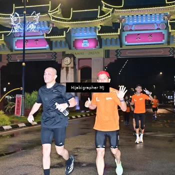 Runner Photo 7696504