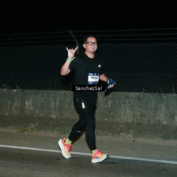 Runner Photo 7696517