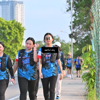 Runner Photo 7696523