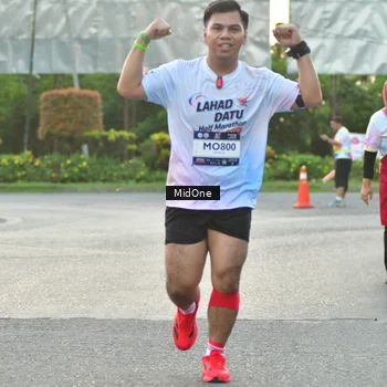 Runner Photo 7696537