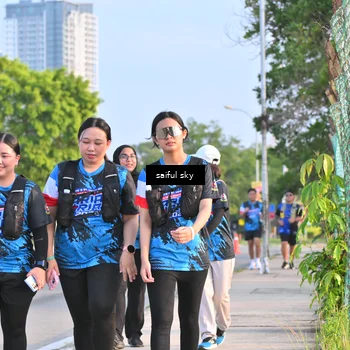 Runner Photo 7696541