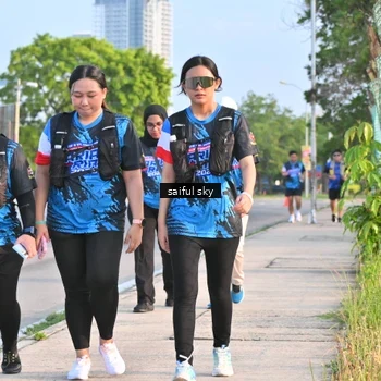 Runner Photo 7696548